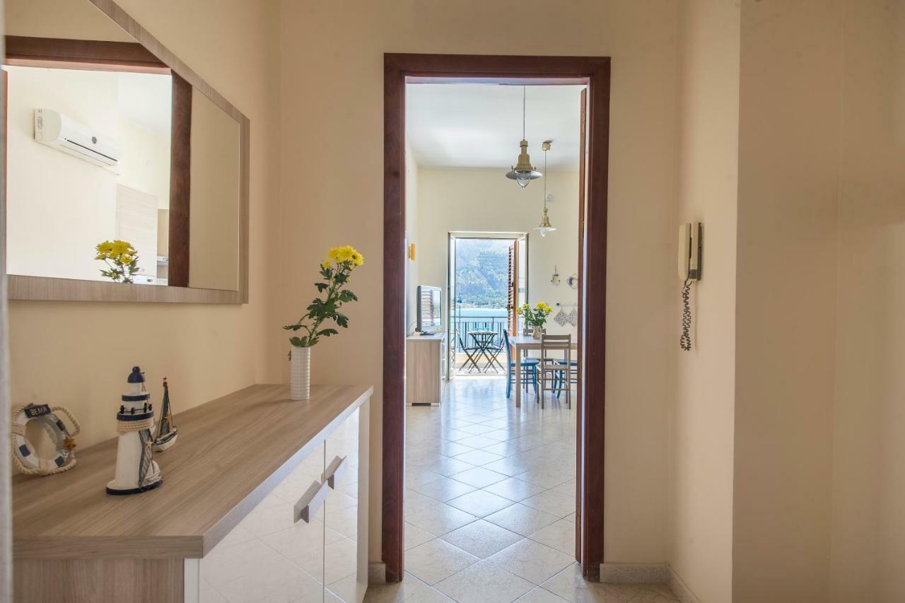 Casetta Vista Mare In Piazza A Mondello Palermo Exteriér fotografie